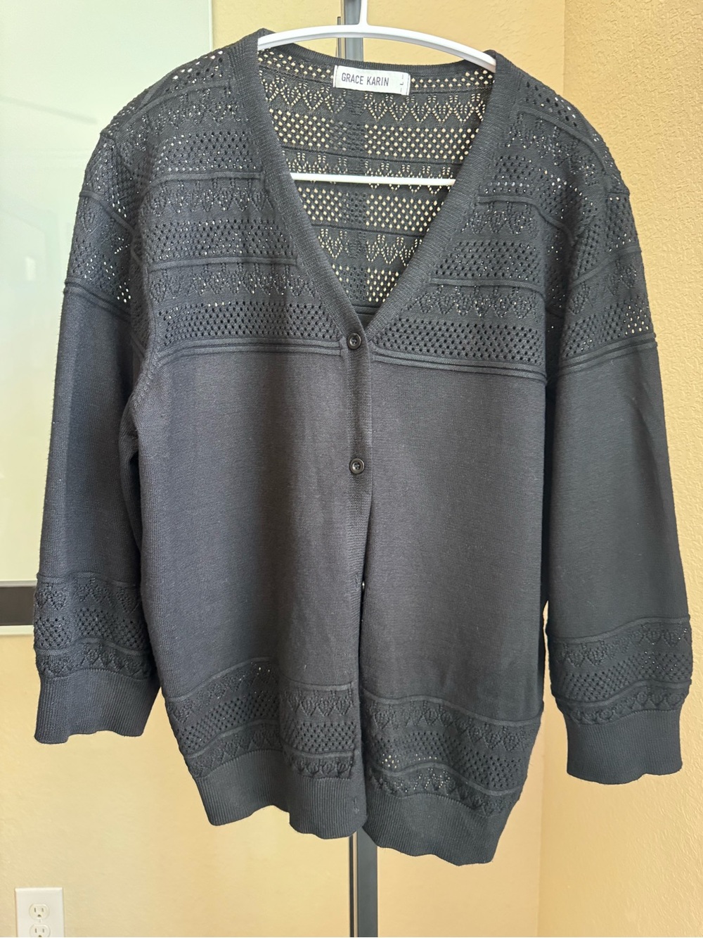 Grace Karin Black Openwork V-Neck Buttoned Cardigan
